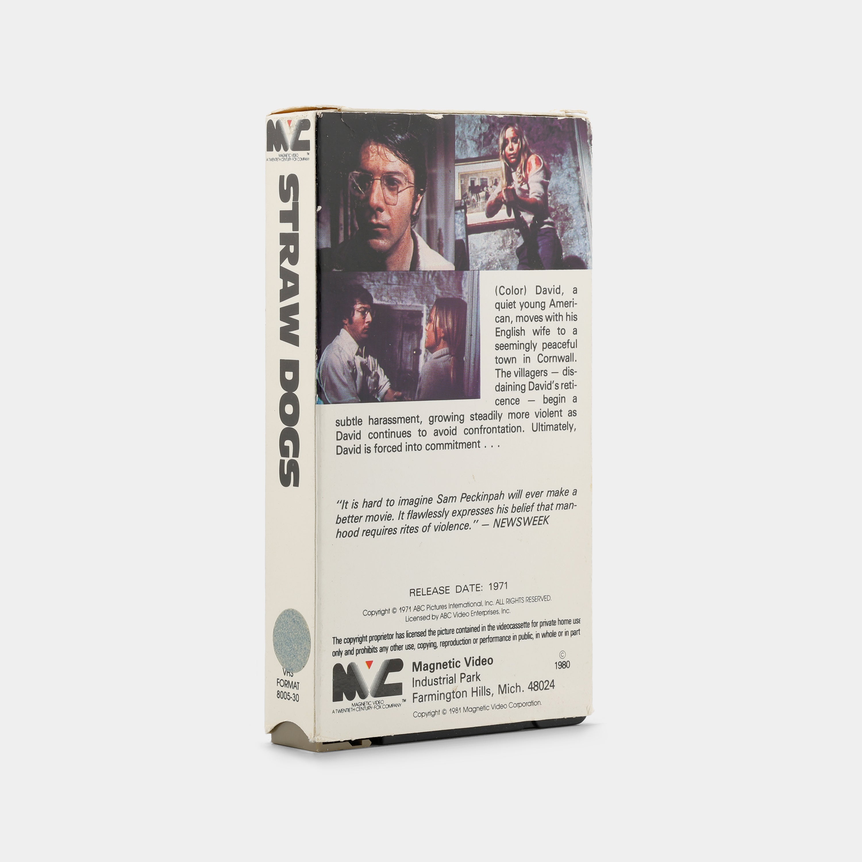 Straw Dogs VHS Tape